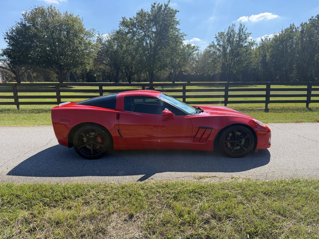 Used 2013 Chevrolet Corvette Grand Sport RWD image 2