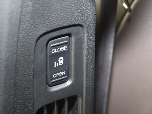 Used 2023 Honda Odyssey Touring image 49