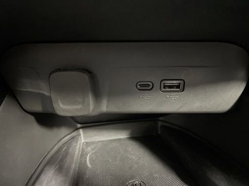 Used 2024 Chevrolet Trax RS w/ Sunroof Package image 18