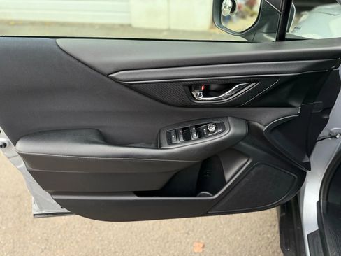 Used 2020 Subaru Outback Premium image 14