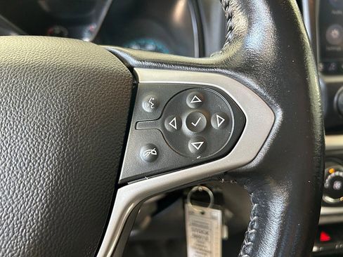 Used 2022 Chevrolet Colorado LT w/ LT Convenience Package image 27