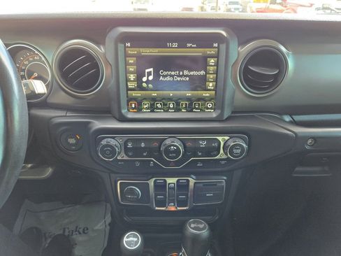 Used 2021 Jeep Wrangler Unlimited Sport image 21