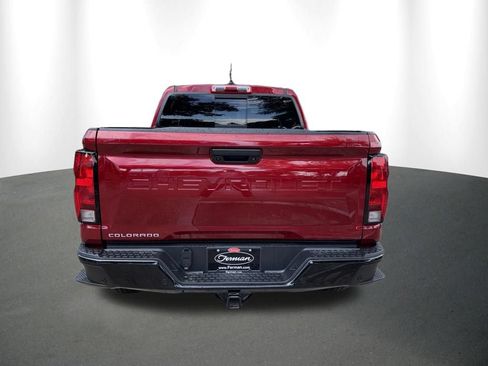 Used 2023 Chevrolet Colorado Trail Boss w/ Technology Package AWD/4WD image 15