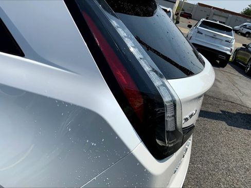Used 2023 Cadillac XT4 Sport w/ Cold Weather Package image 28