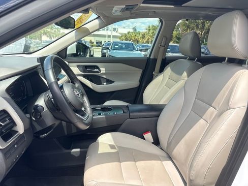 Certified 2024 Nissan Rogue SL w/ SL Premium Package FWD image 6