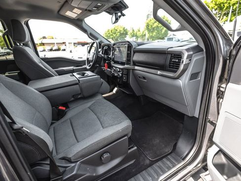 Used 2024 Ford F150 XLT AWD/4WD image 28
