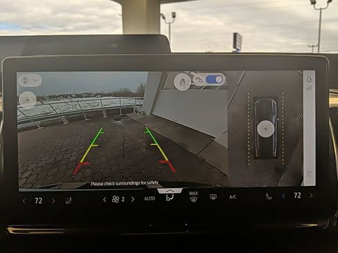 Used 2025 Ford Expedition Max Platinum image 24