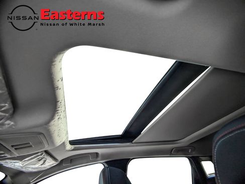 New 2025 Nissan Kicks SR w/ SR Premium Package image 21