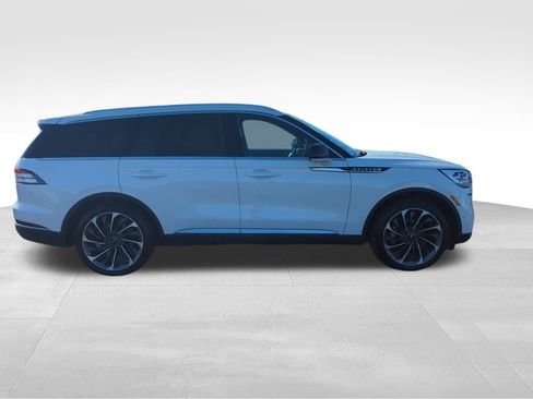 Used 2021 Lincoln Aviator Reserve w/ Equipment Group 201A image 5