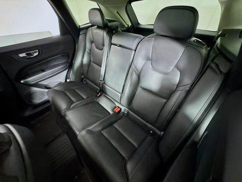 Used 2023 Volvo XC60 B5 Ultimate w/ Climate Package image 23