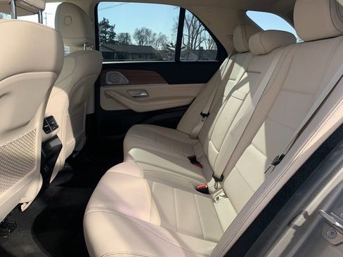 Used 2021 Mercedes-Benz GLE 350 GLE 350 4MATIC AWD 4dr SUV image 10