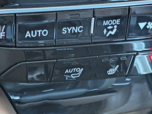 Certified 2024 Acura MDX FWD w/ Technology Package image 25