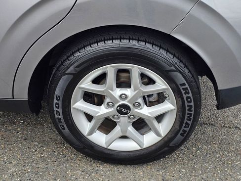 Used 2024 Kia Soul LX w/ Option Group 015 image 9