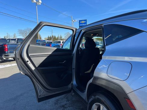 Used 2023 Hyundai Tucson SEL image 32