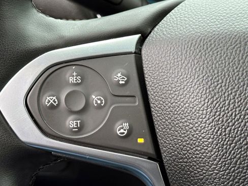 Certified 2023 Chevrolet Traverse LT image 24