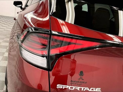 Used 2025 Kia Sportage SX FWD image 35