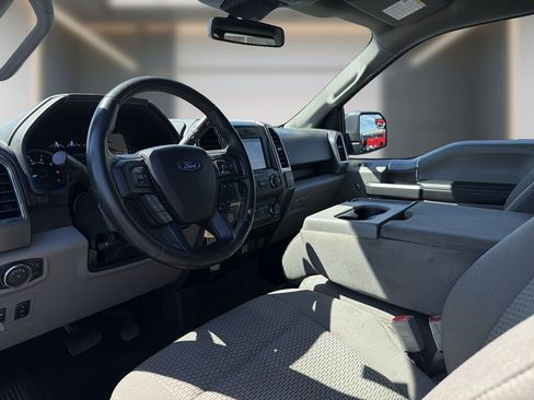 Used 2019 Ford F150 XLT w/ Equipment Group 302A Luxury AWD/4WD image 15