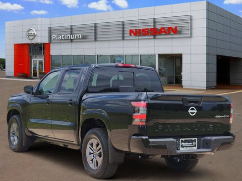 New 2026 Nissan Frontier SV w/ SV Convenience Package AWD/4WD image 5