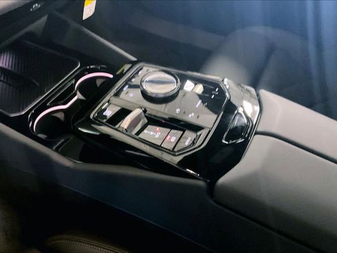 New 2027 BMW 530i RWD image 7