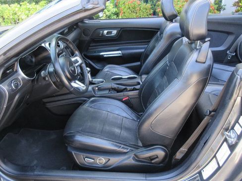 Used 2019 Ford Mustang Premium w/ Equipment Group 201A image 9