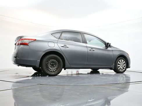 Used 2015 Nissan Sentra SV image 36