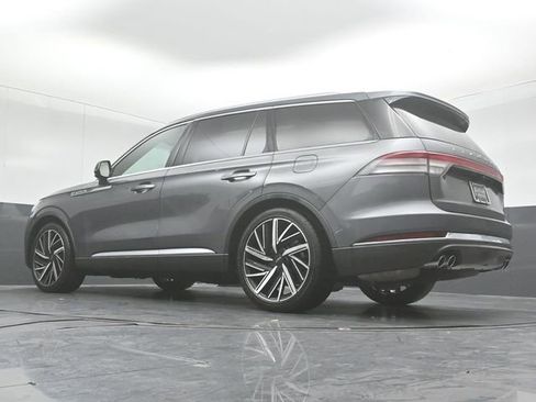 Used 2025 Lincoln Aviator Reserve w/ Equipment Group 201A image 41