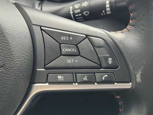 Used 2024 Nissan Sentra SR FWD image 27
