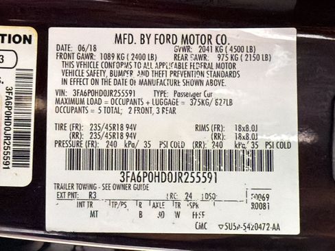 Used 2018 Ford Fusion SE w/ Equipment Group 201A FWD image 18