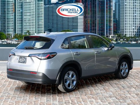 Certified 2023 Honda HR-V LX image 5