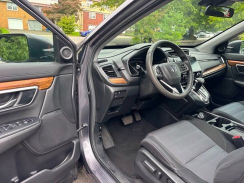 Used 2019 Honda CR-V EX image 10
