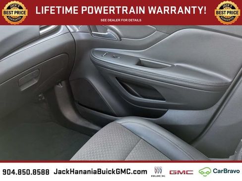Used 2019 Buick Encore Preferred AWD/4WD image 17