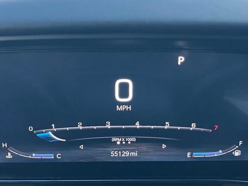 Certified 2022 Jeep Grand Wagoneer Series III w/ Rear Seat Video Group 1 AWD/4WD image 15