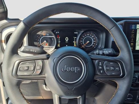 Used 2024 Jeep Wrangler Unlimited Sport AWD/4WD image 27