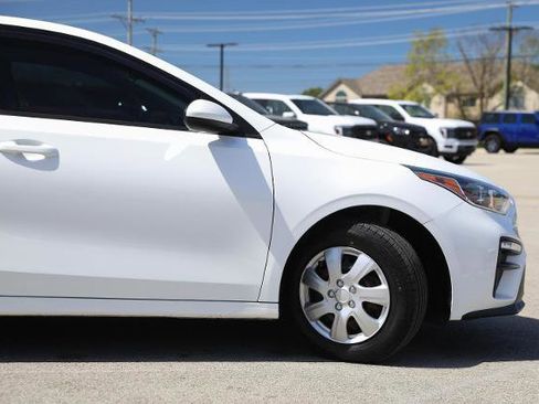 Used 2020 Kia Forte Sedan FWD image 5