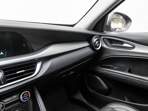 Used 2018 Alfa Romeo Stelvio Sport w/ Quick Order Package 22J Sport image 23