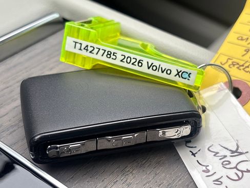 New 2026 Volvo XC90 B6 Ultra image 23