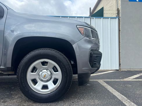 Used 2022 Chevrolet Colorado W/T w/ WT Convenience Package RWD image 15