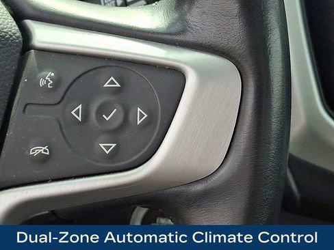 Used 2020 GMC Terrain SLE w/ Driver Convenience Package image 8