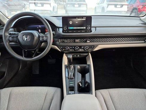 Used 2025 Honda Accord SE image 20
