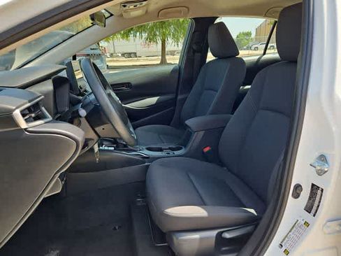 Used 2024 Toyota Corolla LE FWD image 14