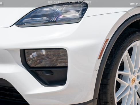 Used 2024 Porsche Macan 4 Electric AWD/4WD image 54
