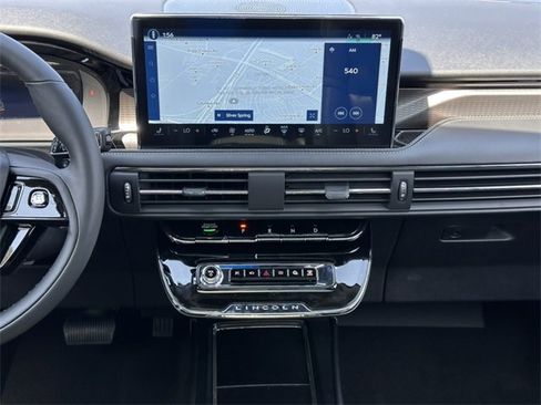 New 2025 Lincoln Corsair Grand Touring w/ Towing Package image 21