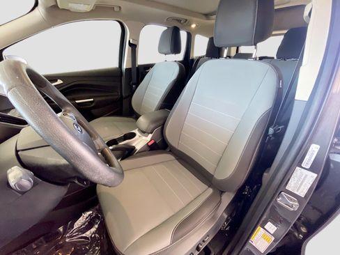 Used 2016 Ford Escape SE w/ Equipment Group 201A AWD/4WD image 12