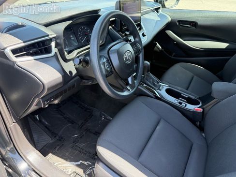 Used 2024 Toyota Corolla LE image 12