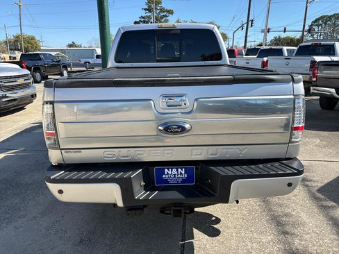 Used 2016 Ford F250 Platinum image 7