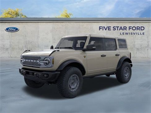 New 2025 Ford Bronco Badlands image 2