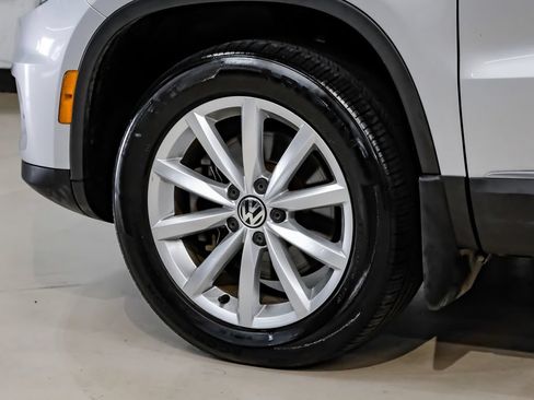 Used 2017 Volkswagen Tiguan Wolfsburg Edition AWD/4WD image 52