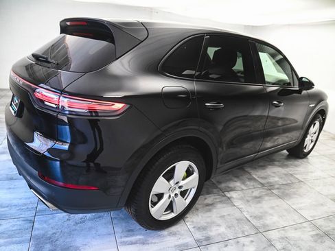 Used 2020 Porsche Cayenne E-Hybrid AWD/4WD image 6