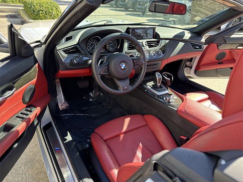 Used 2016 BMW Z4 sDrive28i image 33