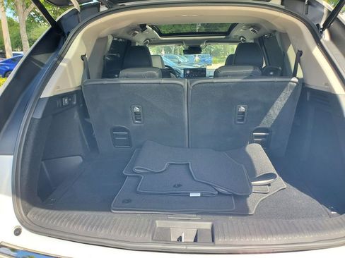 Used 2026 Acura MDX w/ Technology Package image 8
